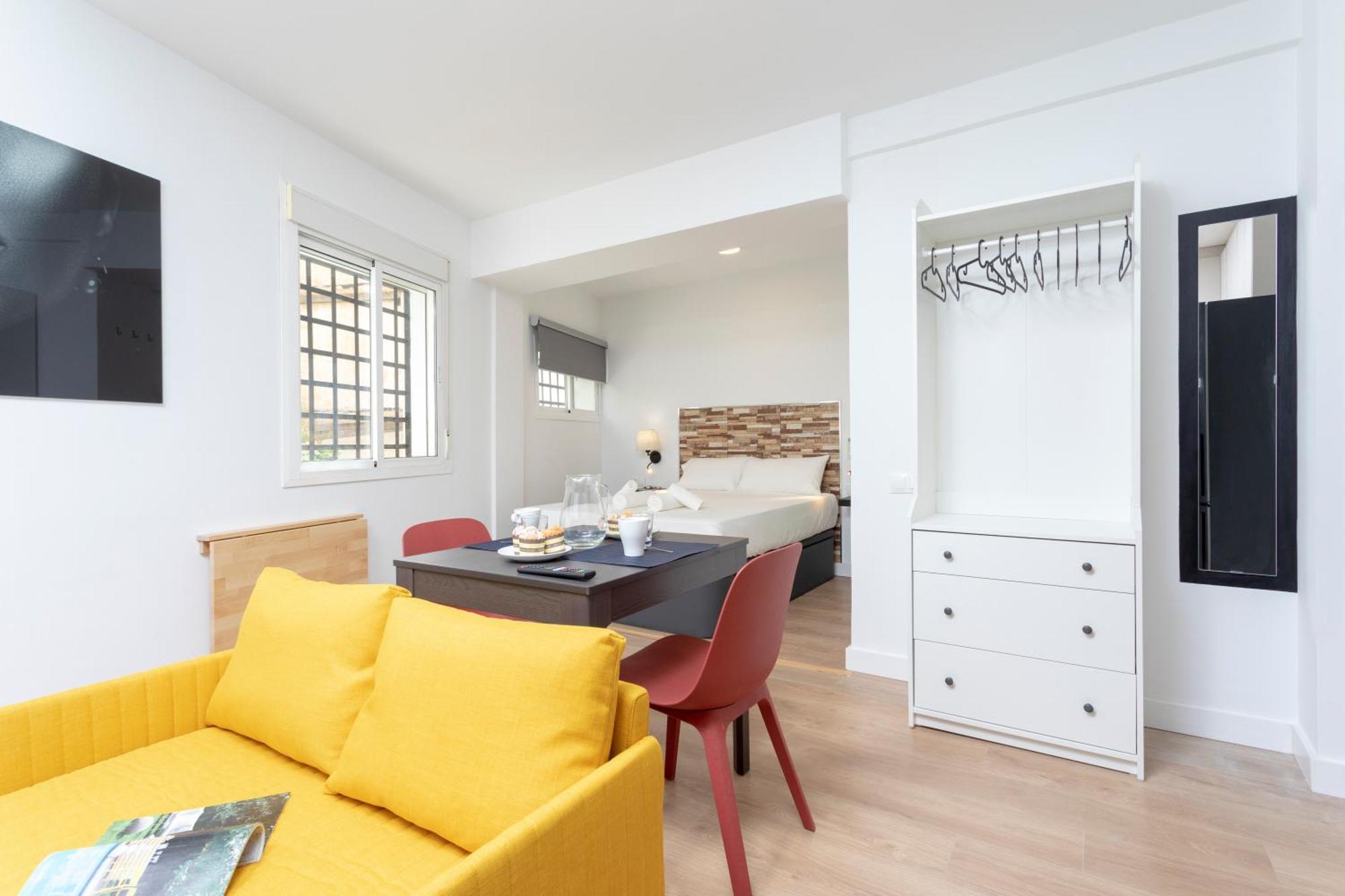 Estudio Con Encanto En Centro By Rent Me